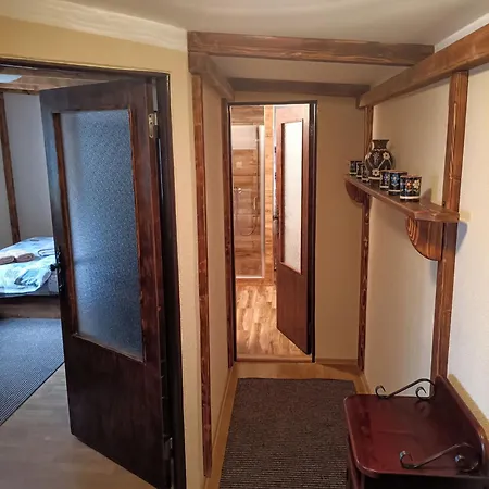 Yellow Paradise House Appartement Hrabušice
