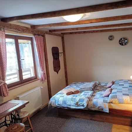 Yellow Paradise House شقة Hrabušice