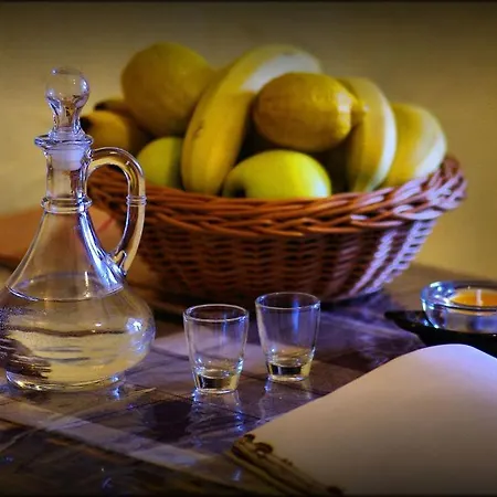 Yellow Paradise House Apartman Káposztafalva