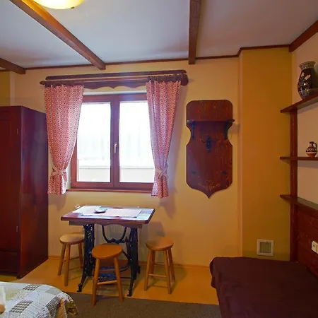 Apartment Yellow Paradise House Hrabušice