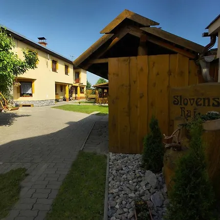 Apartman Yellow Paradise House