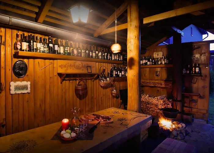 Yellow Paradise House アパート Hrabušice